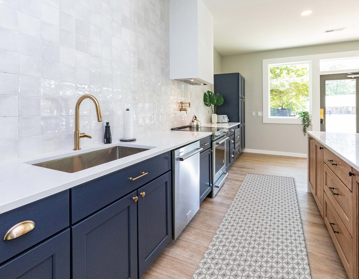 Diamond Ditsy Mat (P709)