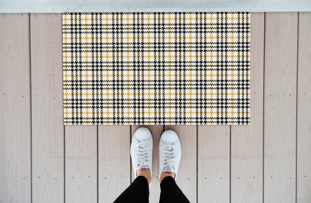 Prep Plaid Vinyl Entry Mat
