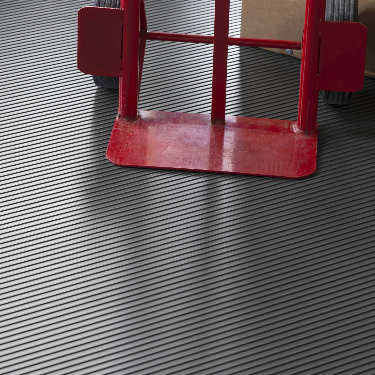 Garage Roll-Out Vinyl Mat - Ribbed