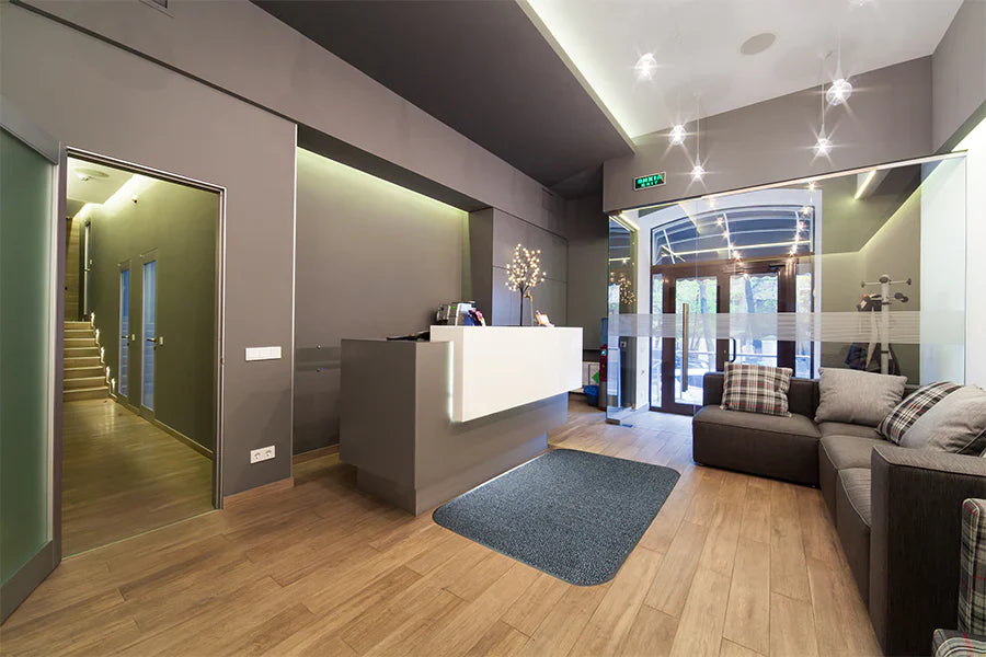 Commercial & Business