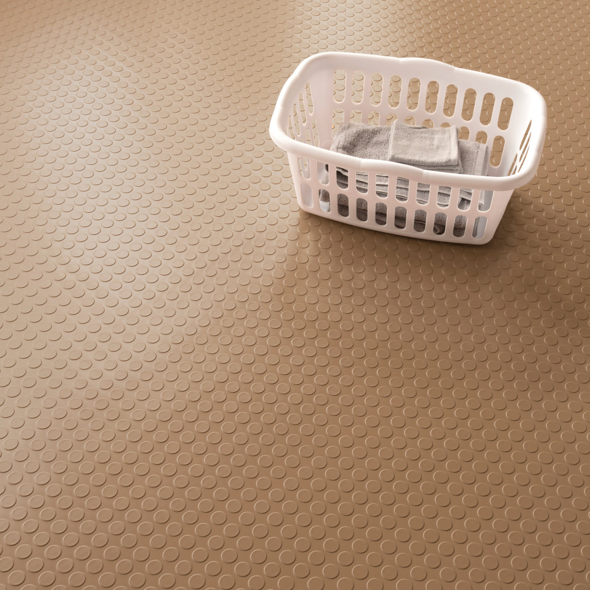 Garage Roll-Out Vinyl Mat - Large Coin