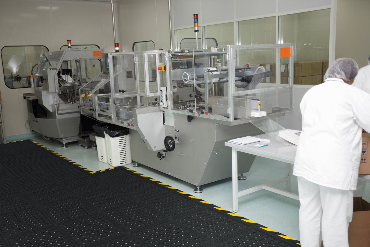 Hog Heaven Modular Drainable Tiles