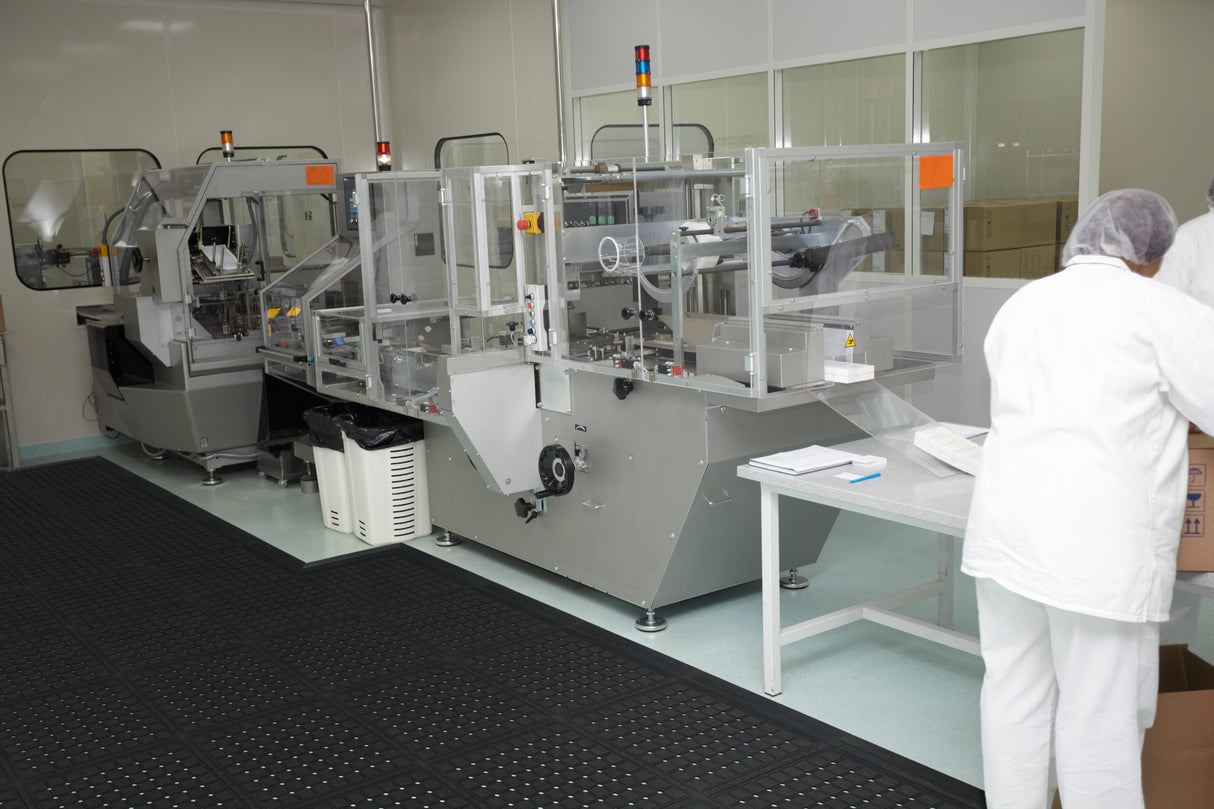 Hog Heaven Modular Drainable Tiles