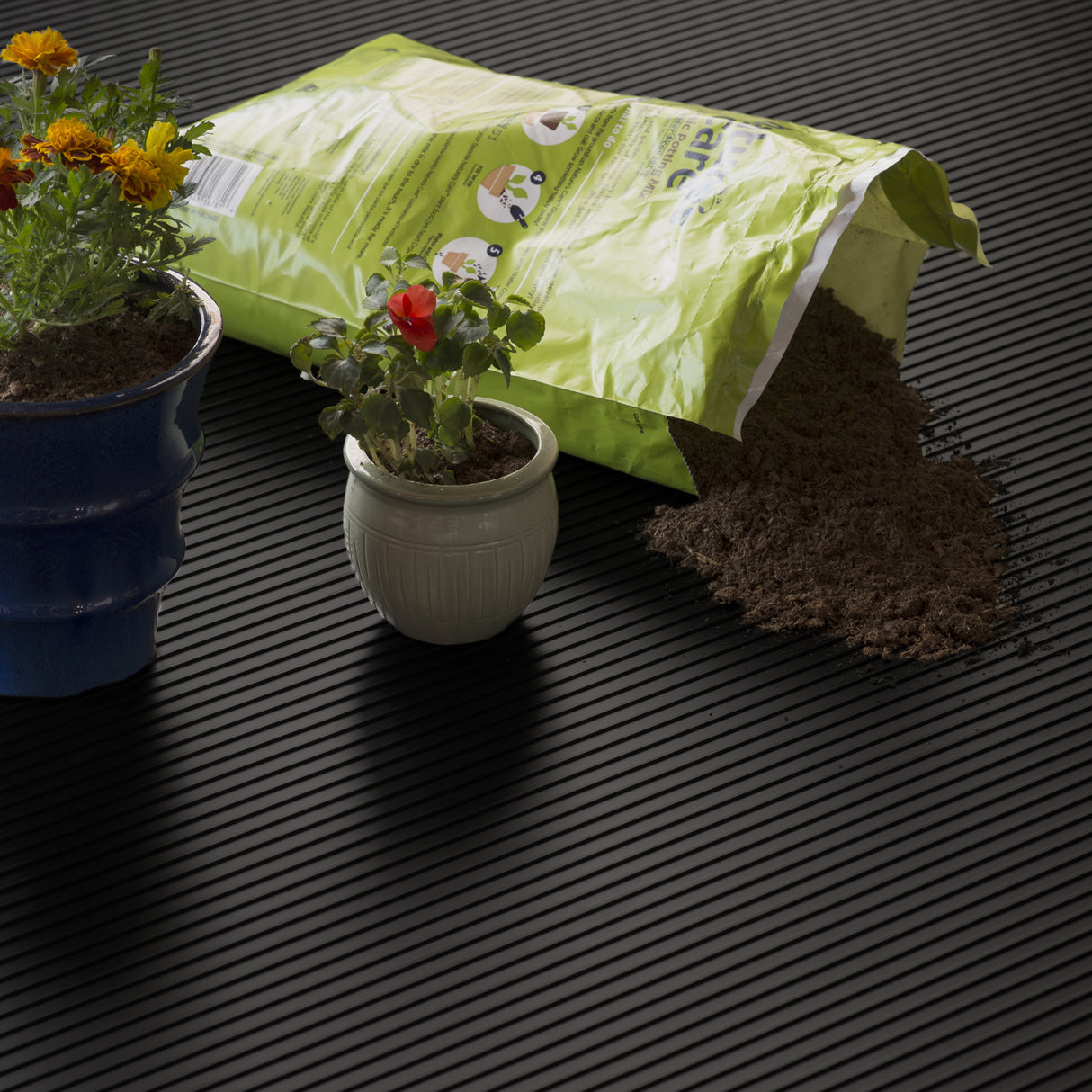 Garage Roll-Out Vinyl Mat - Ribbed